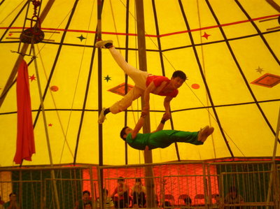 提供馬戲團表演精彩節(jié)目出租皇家大馬戲巡演整套租賃_設(shè)備租售_演藝吧_中華演出網(wǎng)